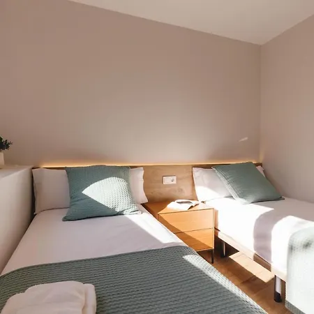 Bravissimo Cort Reial Duplex, Spacious With 3 Bedrooms Apartment Girona