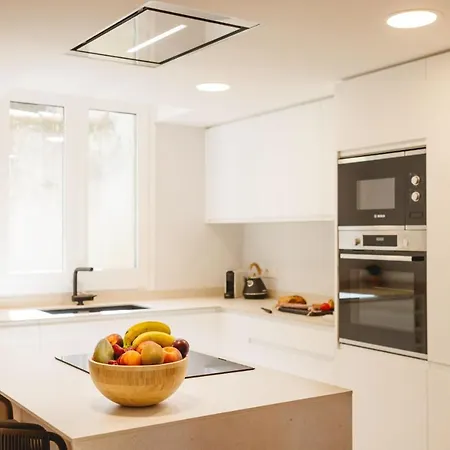 Apartment Bravissimo Cort Reial Duplex, Spacious With 3 Bedrooms