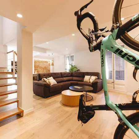 Bravissimo Cort Reial Duplex, Spacious With 3 Bedrooms Apartment *