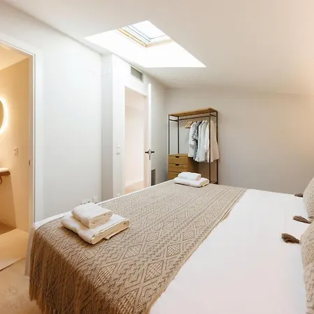Bravissimo Cort Reial Duplex, Spacious With 3 Bedrooms Girona